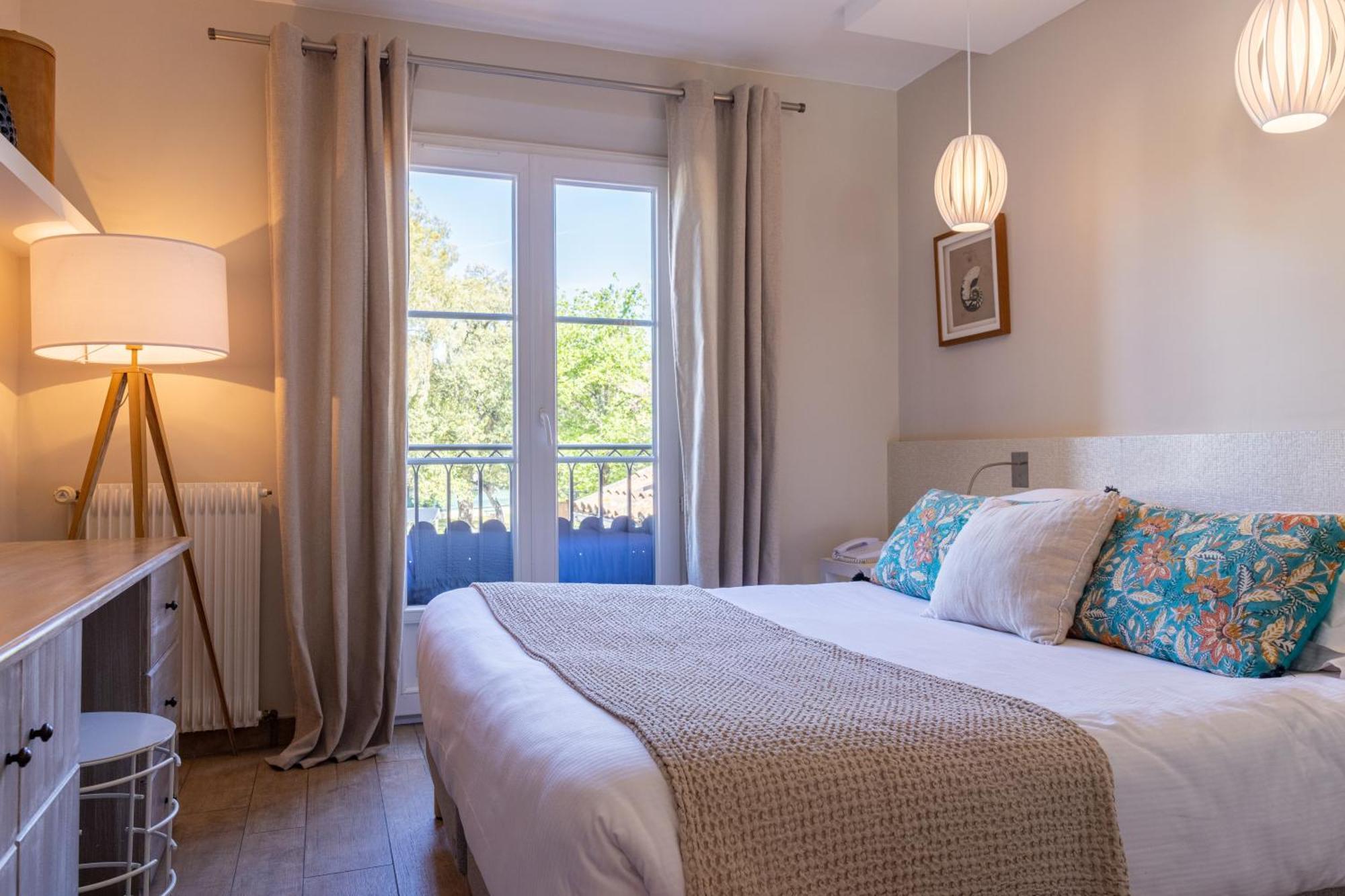Hotel Des Lices Сен-Тропе Екстер'єр фото